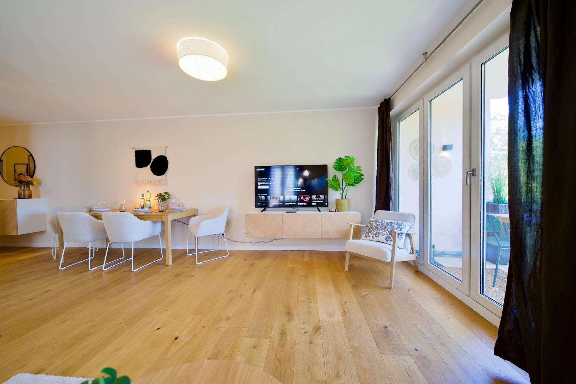 Edler Wohnraum Schwanenteich-Oase Mit Balkon, Kaffeevollautomat, Lift & Parkplatz Lejlighed Zwickau Eksteriør billede