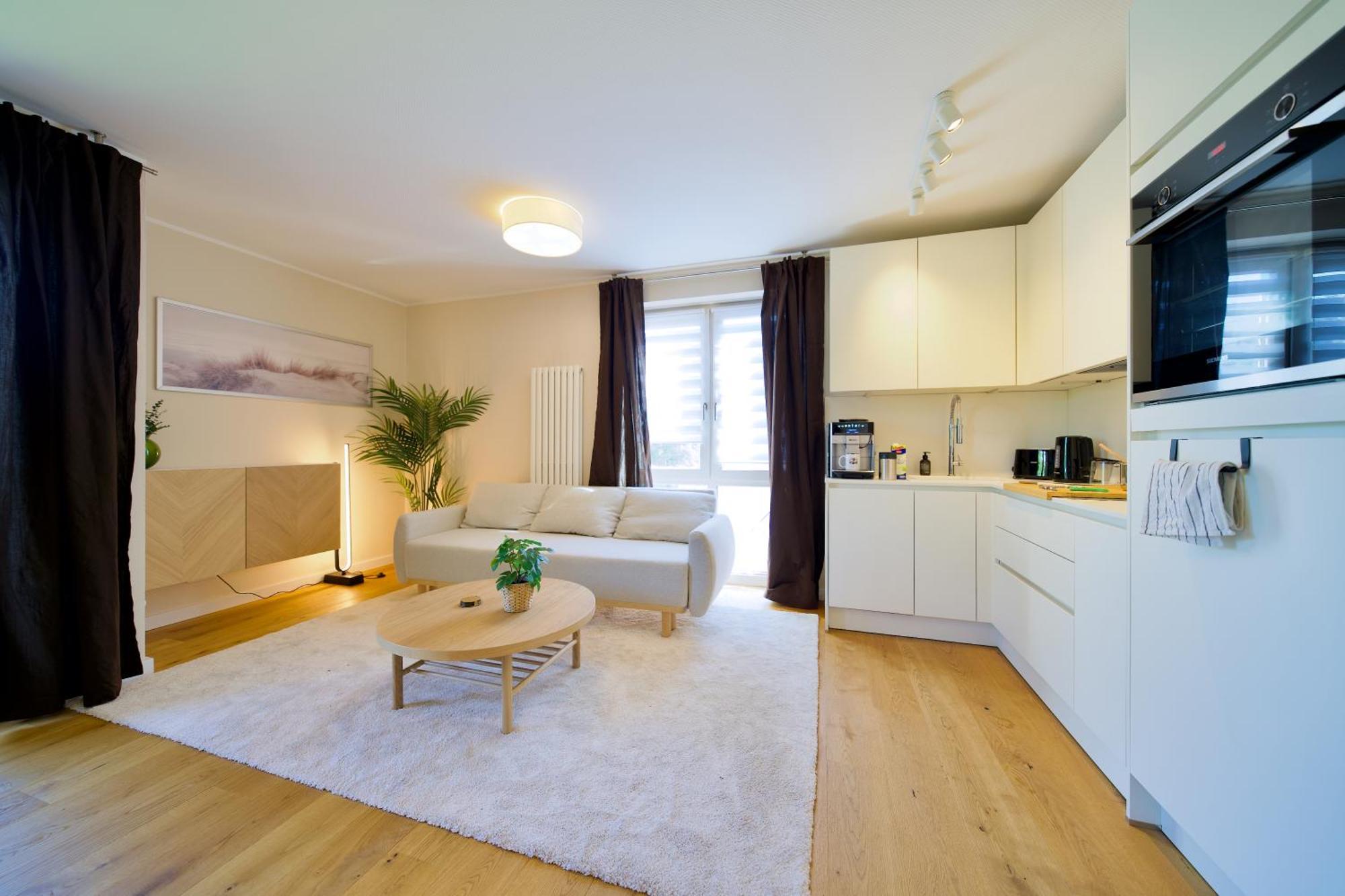 Edler Wohnraum Schwanenteich-Oase Mit Balkon, Kaffeevollautomat, Lift & Parkplatz Lejlighed Zwickau Eksteriør billede